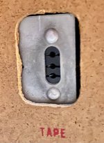 mystery plug.jpg