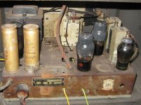tube_radio_inside_small.jpg