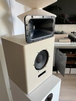 PF-JBL-328c_01.jpg
