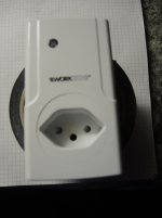 2. Remote Controlled Switched Outlet.jpg