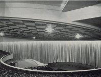 coliseum_cinerama_interior.jpg