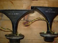 3503179-e0db9aea-2-compression-drivers-with-horns-and-2-woofers-12-inch-can-ship.jpg