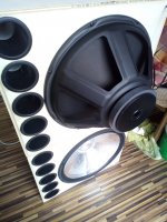 Mein Basslautsprecher 18 inch.jpg