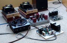 The_Amps_640_b.jpg