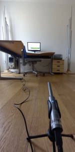 3zzD980.jpg