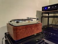 Thorens front view w arm.jpg Thorens front view w arm.jpg