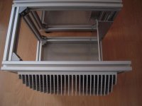 IXYS-Mosfet-amp-frame-construction-heatsink2.jpg
