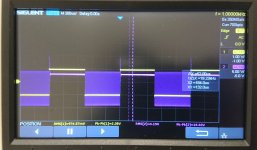 1kHz_square_33R_100nF_load.JPG
