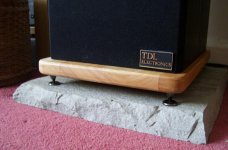rtl2 plinth.jpg