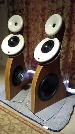 Gradient-Helsinki-15-loudspeakers-consecutive-pair-as-shown.jpg