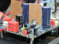 C8 and the wire under the PCB connected to the GND.JPG