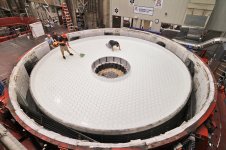 Construction of Magellan Central Mirror Segment.jpg
