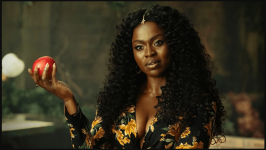 Bilquis - American Gods.png
