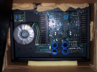 Thule Spirit Power Amp (Main) Innen.jpg