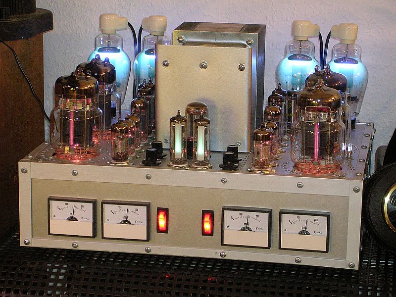 amp.jpg