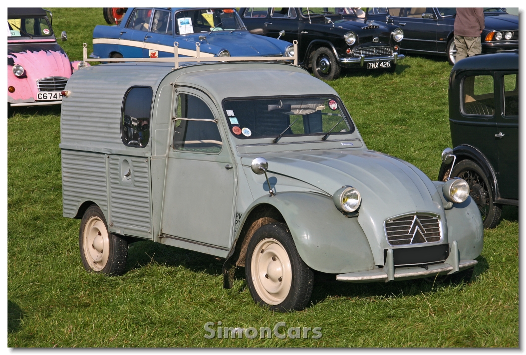 Citroen%202CV%20AZU%20Van%20front.jpg