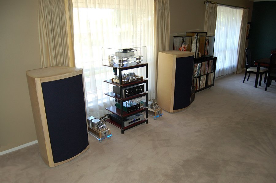 livingroom052509.jpg