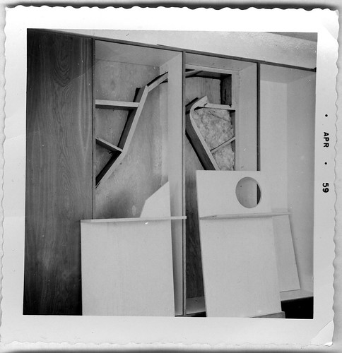 Built-In Bookshelf Horn Speaker
