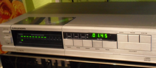 grundig_cd7500_02.png