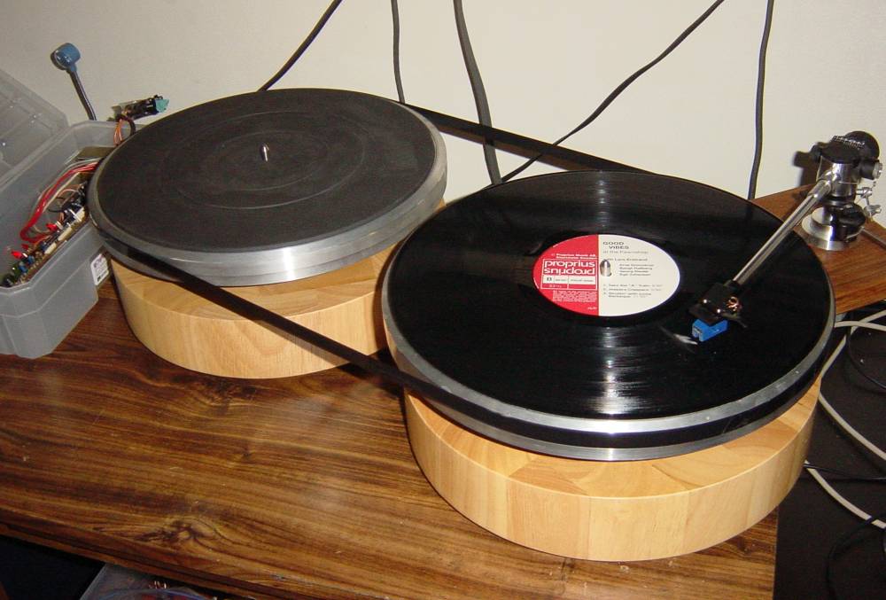 137051d1247203393-dd-belt-drive-platter-via-vhs-tape-dualplatters.jpg