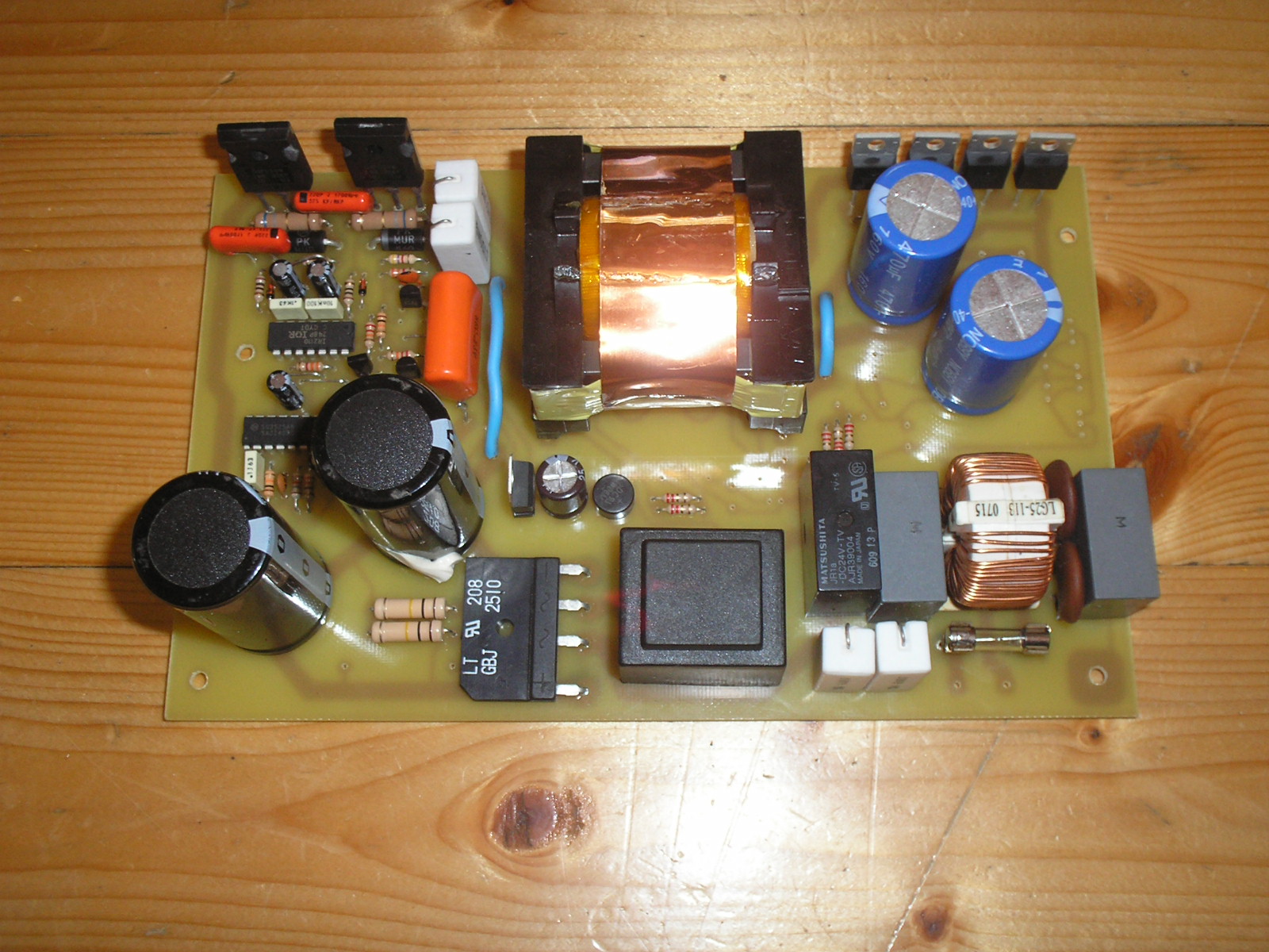 560924d1468946001-class-d-amp-lm566-lm393-2xirf530-p1010287.jpg