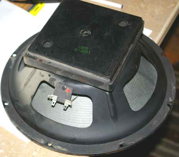 282540d1337140843-homemade-marshall-cabinet-how-port-what-speakers-traynor-ts100-12-back.jpg