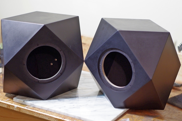 566681d1472152219-hypercube-loudspeakers-hypercubes-awaiting-clear-coat.jpg