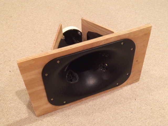 529637d1454805862-bookshelf-multi-way-point-source-horn-image.jpeg