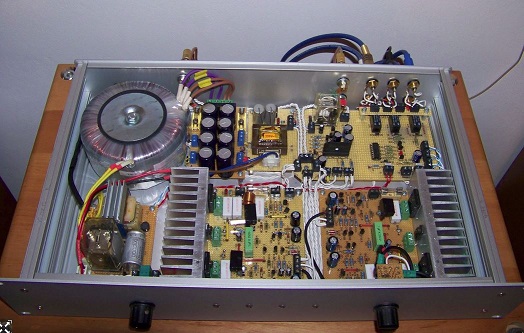 637641d1506556783-dynaudio-identification-help-required-randy-slone-amplifier-jpg