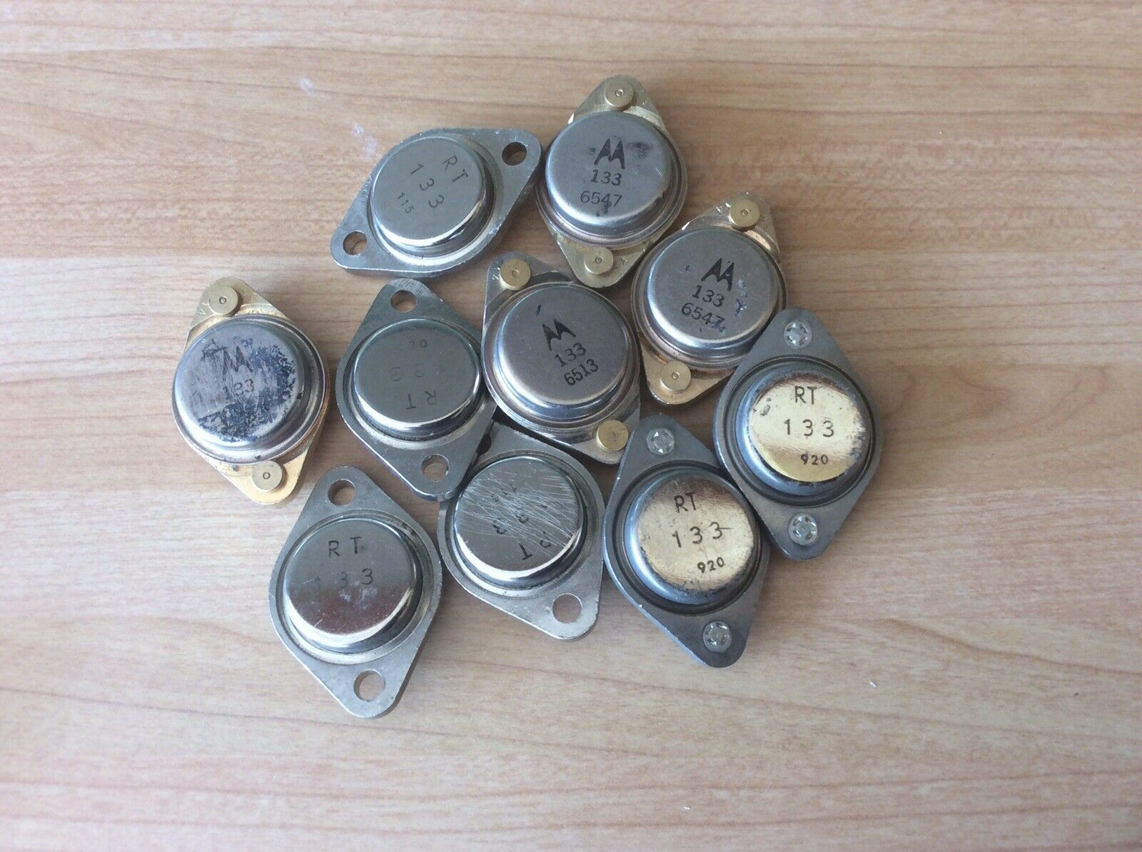 870261d1598256923-help-identify-transistors-l1600-4-jpg