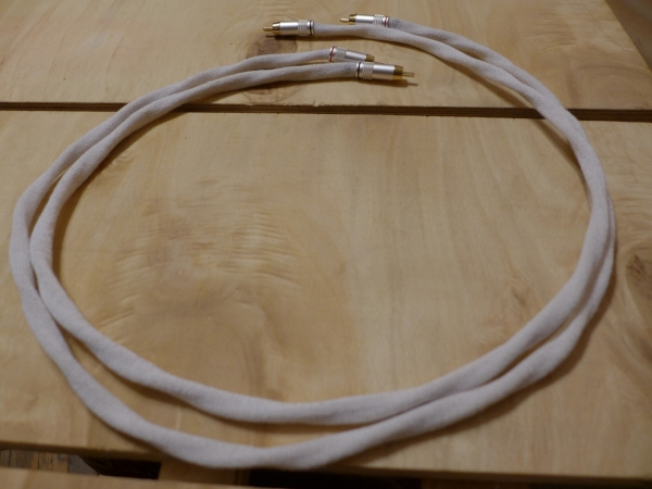 465129d1423703786-fs-upocc-copper-handmade-rca-cable-main-2-small.jpg