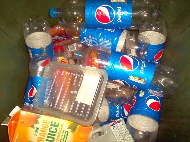 986625d1632814625-universe-expanding-recycling-pepsi-bottles-jpg